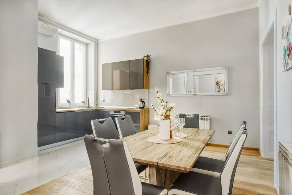 City Twenty 2Bdr Apartment By Irundo Zagreb Bagian luar foto